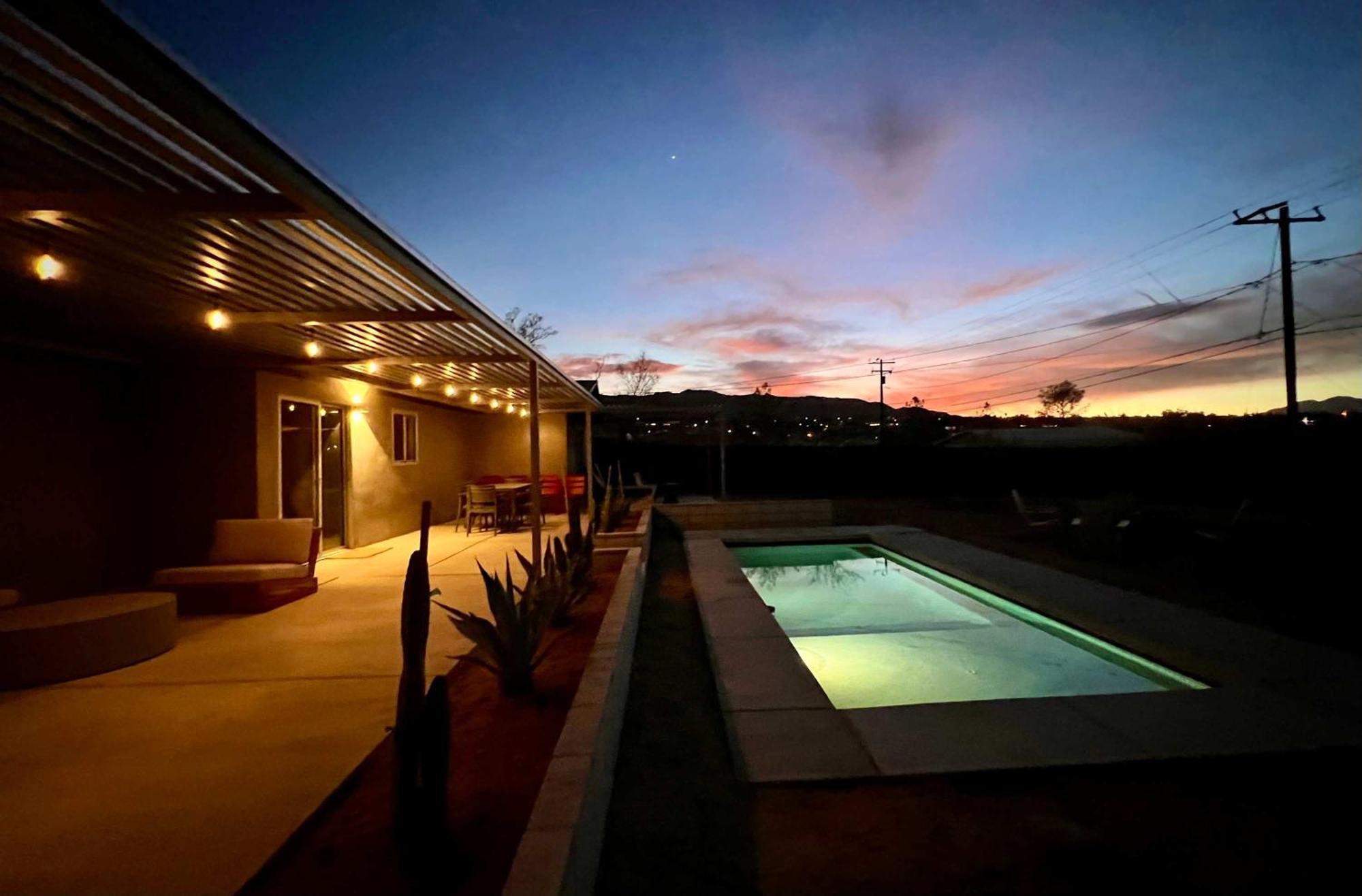 Hidden Valley Cottage - Modern Home In Jt Hot Tub Joshua Tree Exterior photo
